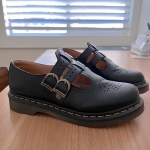 DR. MARTENS ‘8065' Mary Jane Black Smooth US7/38EU